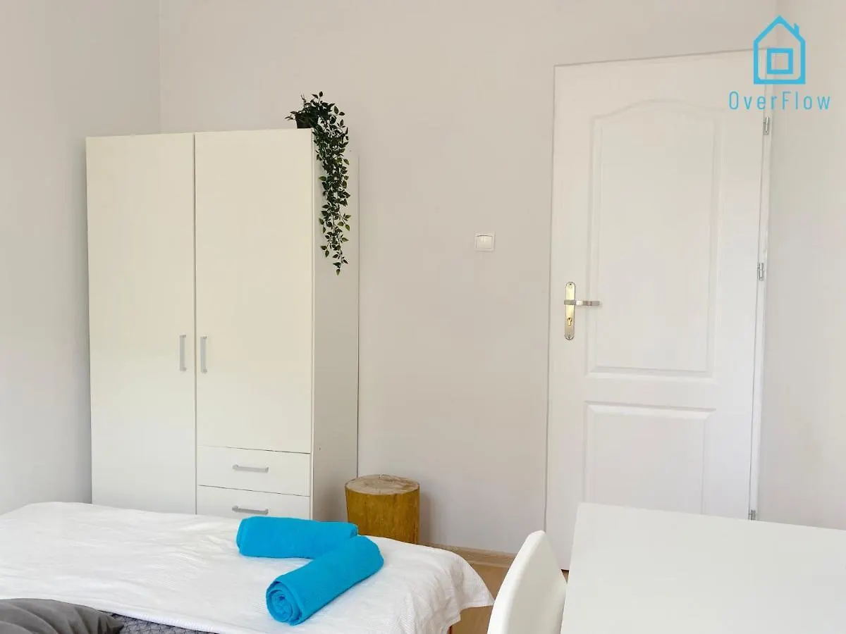 Homestay Stary Jesionowa 11 P2 Dotted Room Gdansk